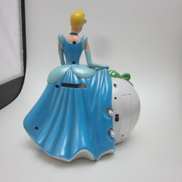 Disney's Cinderella clock and money bank - Picture 4 of 5